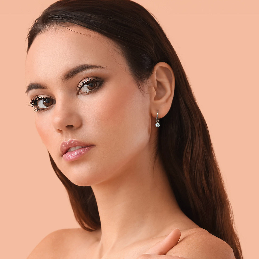 Why Your Ears React to Earrings