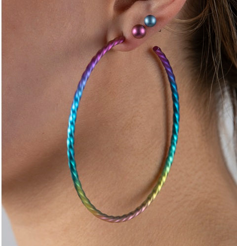 Large Twisted Hoops