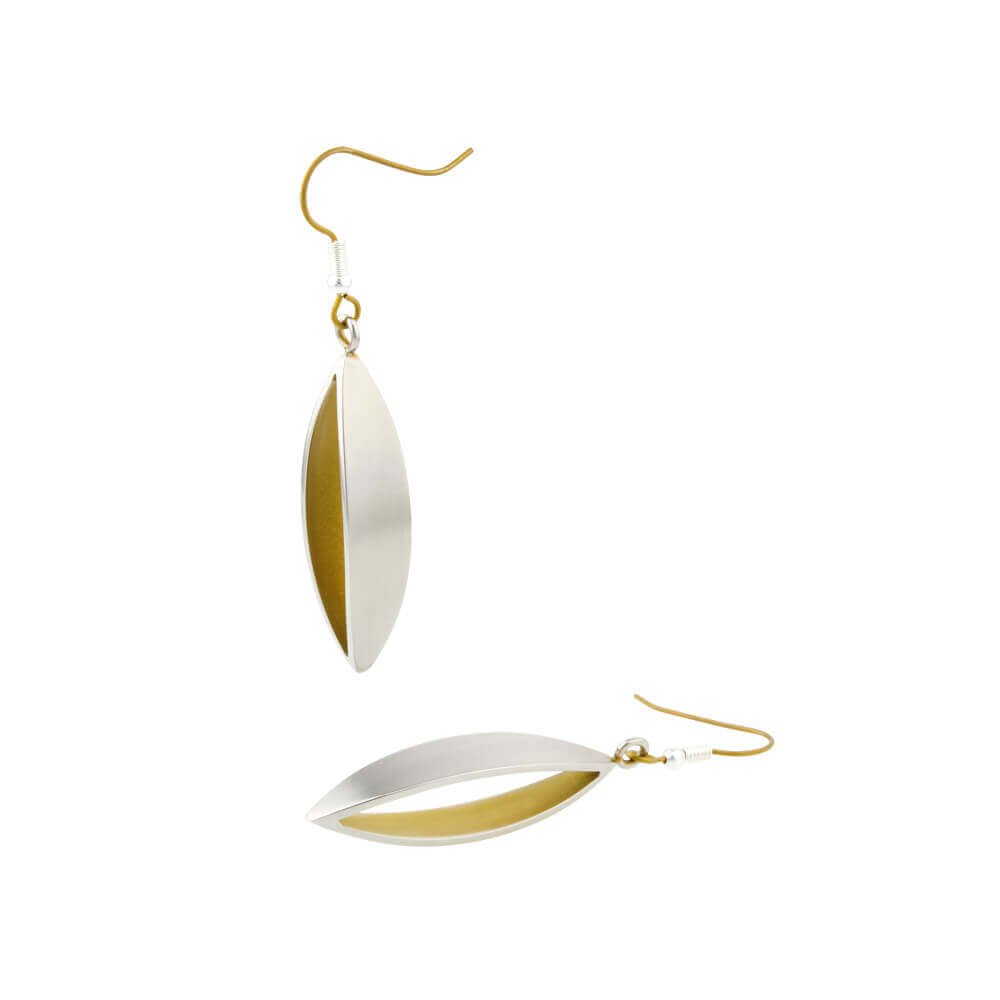 Subtle Colour Petal Drops