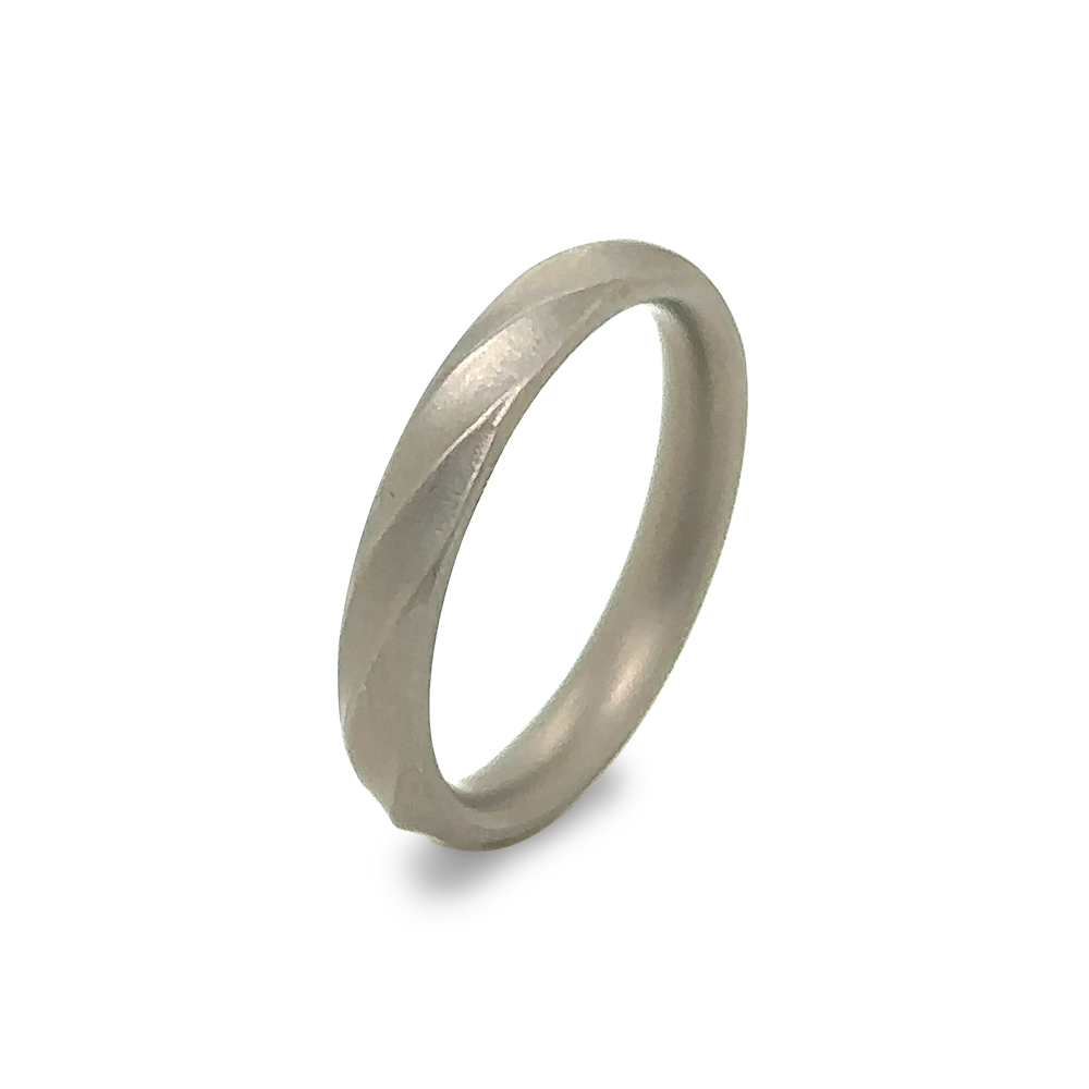 Soft Wave Stacking Ring