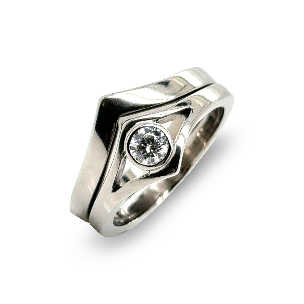 V-Shaped Diamond Engagement Ring