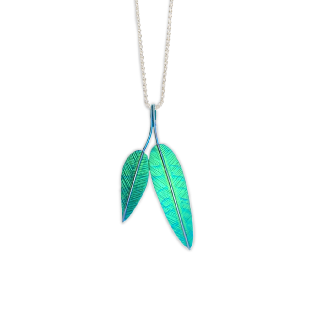 Fletching Pendant