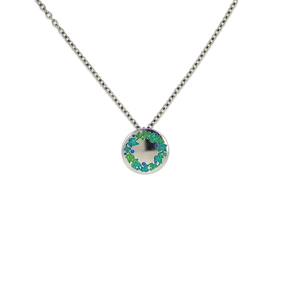 Domed Ivy Pendant