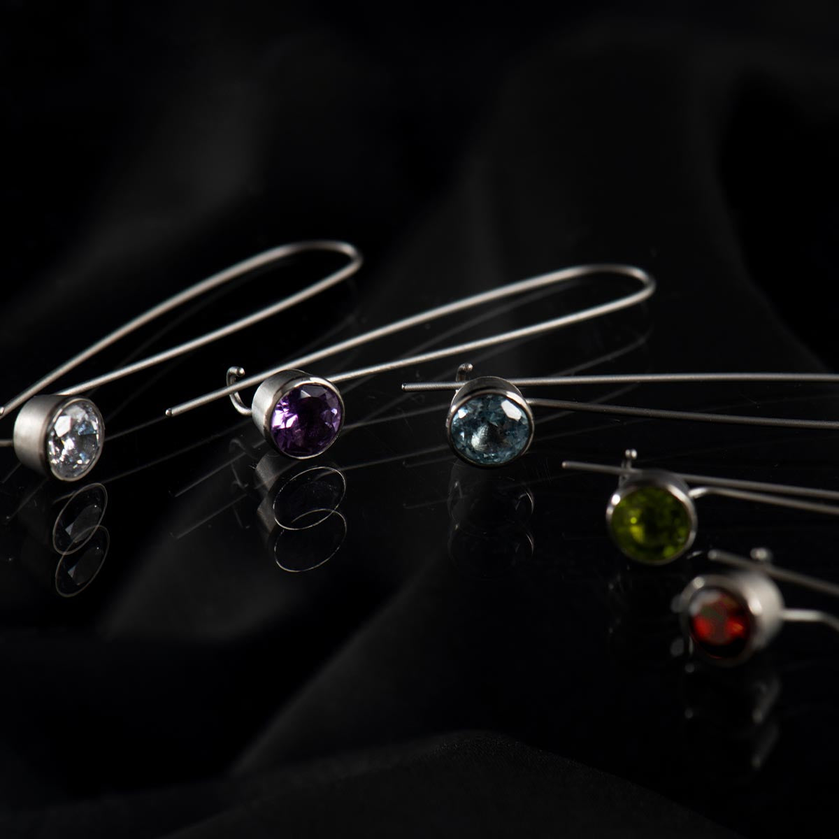 Stone Set Long Drops