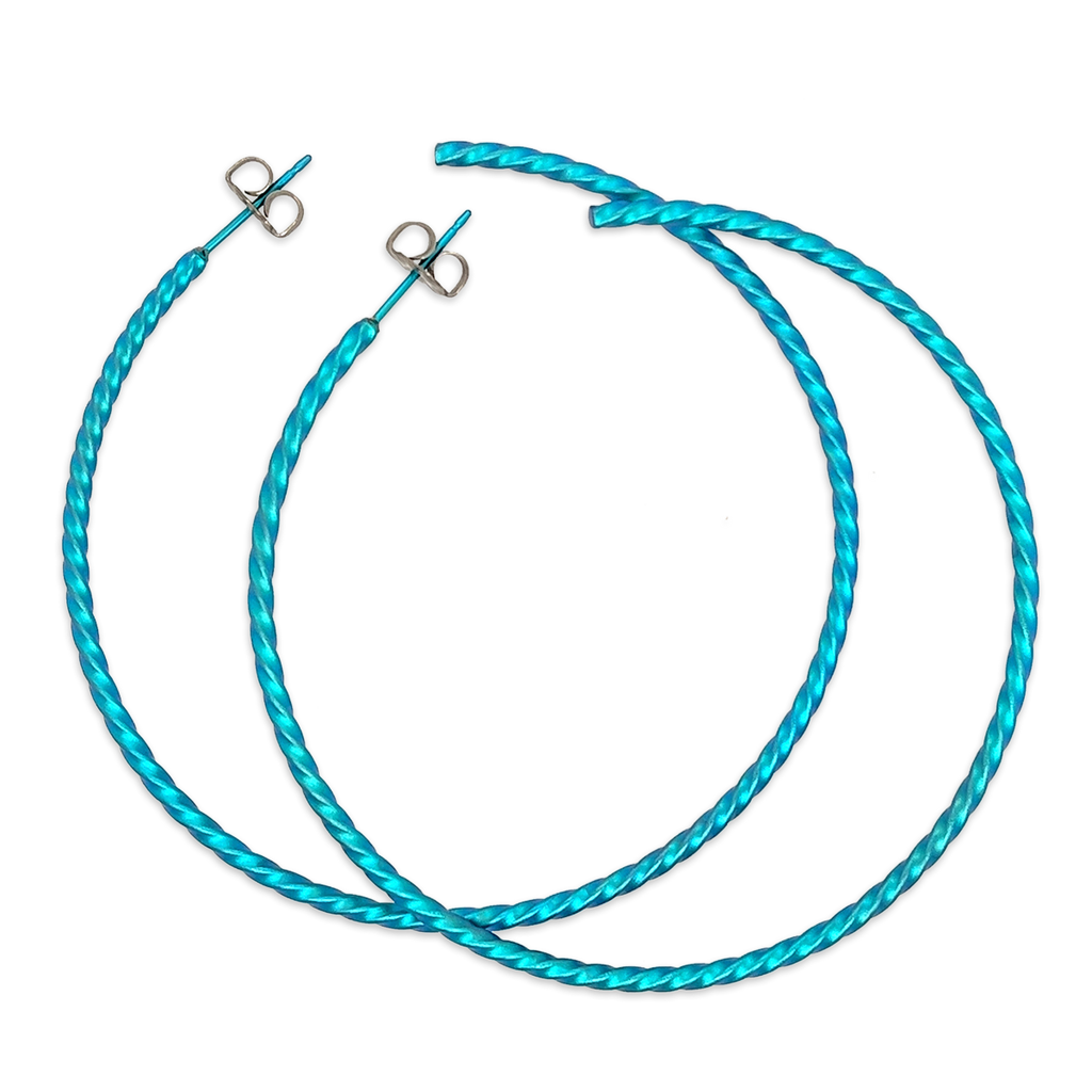 Medium Twisted Hoops