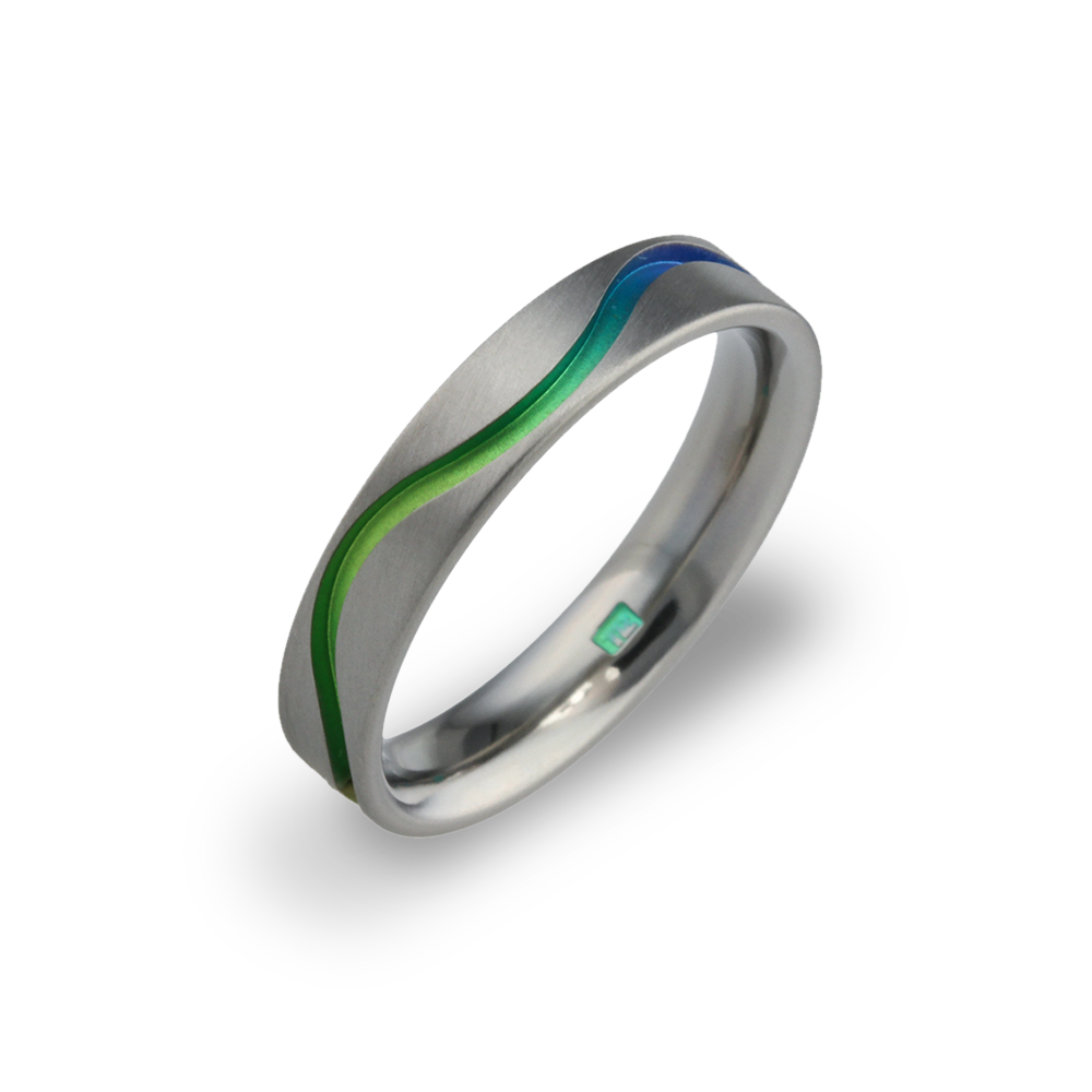 Court Flat Wave Ring