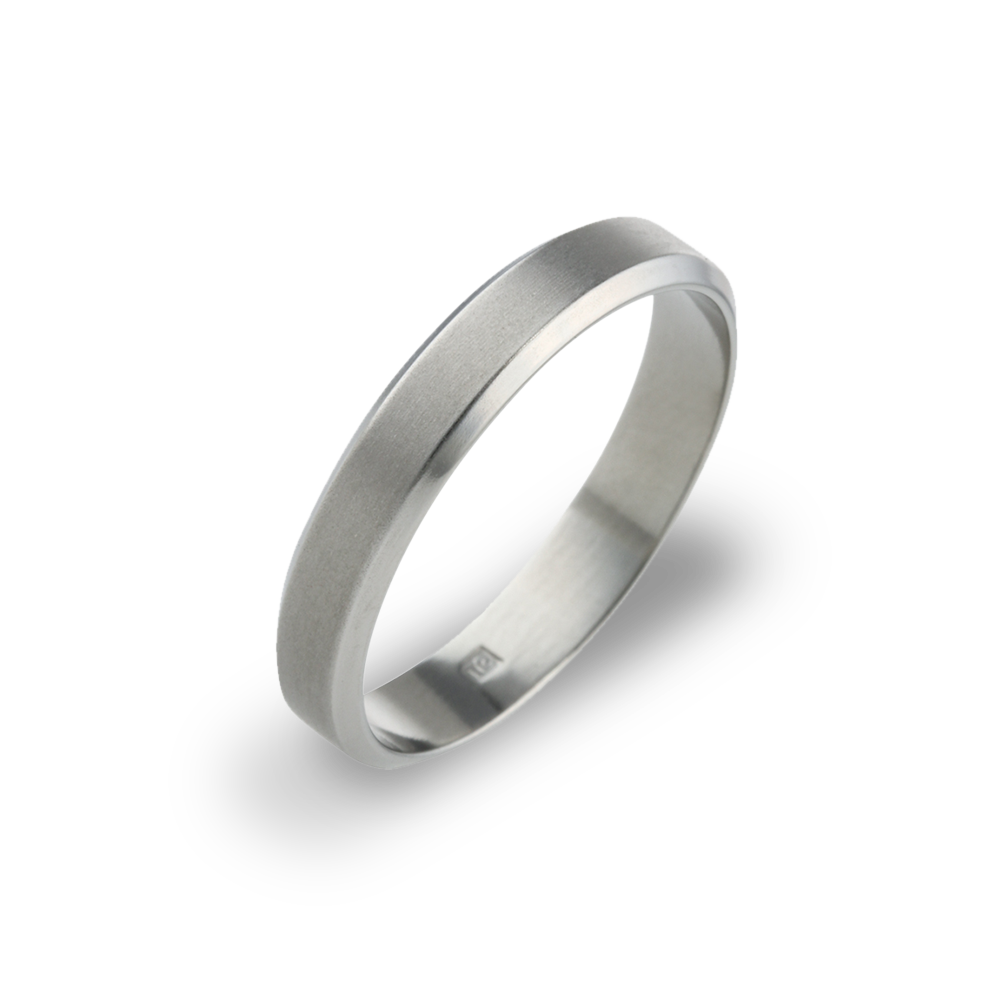 Flat Bevelled Ring