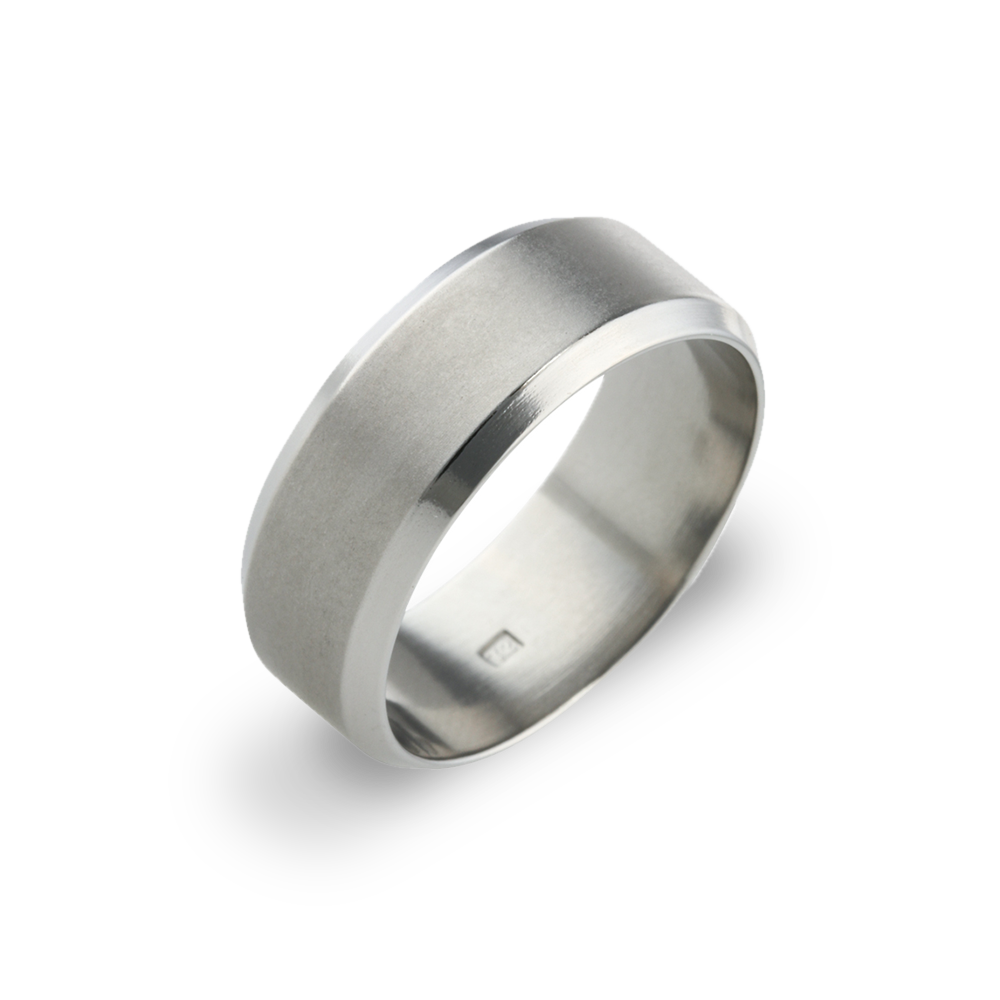 Flat Bevelled Ring