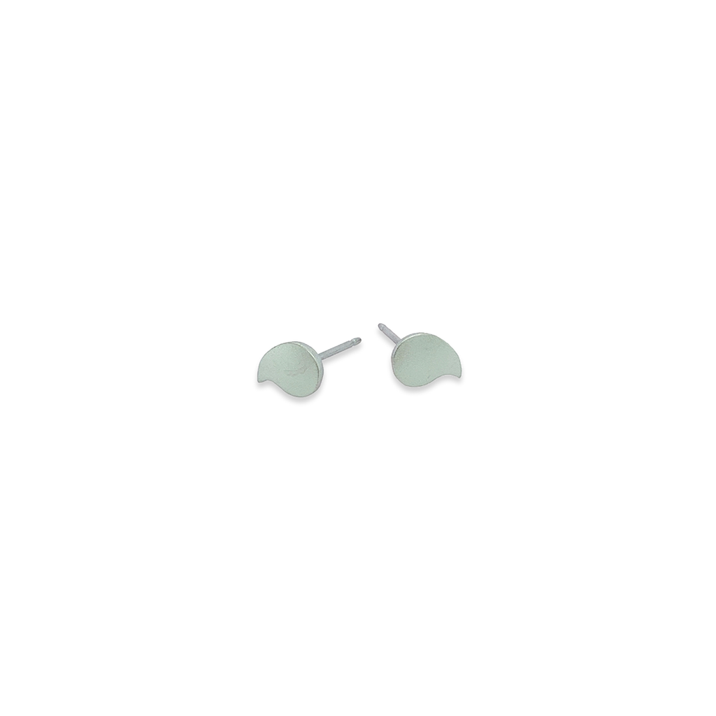 Comma Stud Earrings