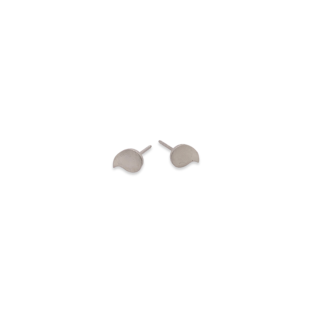Comma Stud Earrings