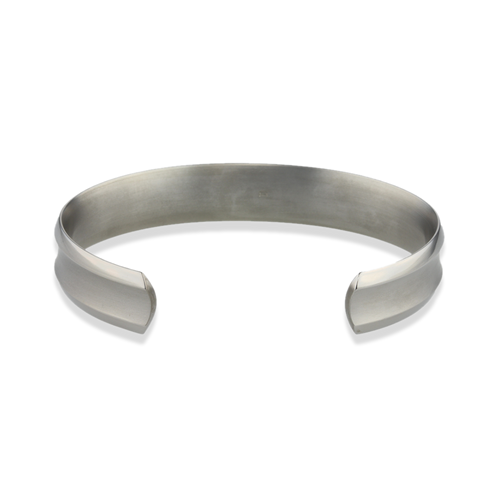 Concave Court Bangle